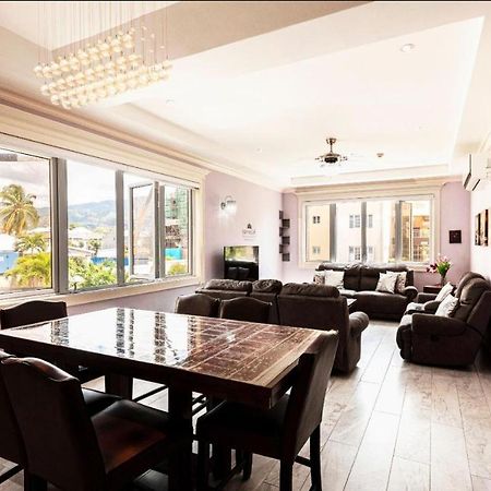 Finest Accommodation Riches Manor 1 Gladstone Drive Apt A2 Kgn 6 New Kgn คิงส์ตัน ภายนอก รูปภาพ