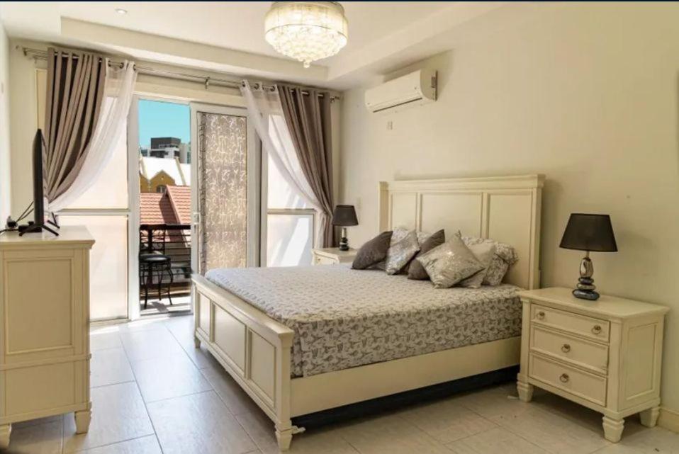 Finest Accommodation Riches Manor 1 Gladstone Drive Apt A2 Kgn 6 New Kgn คิงส์ตัน ภายนอก รูปภาพ